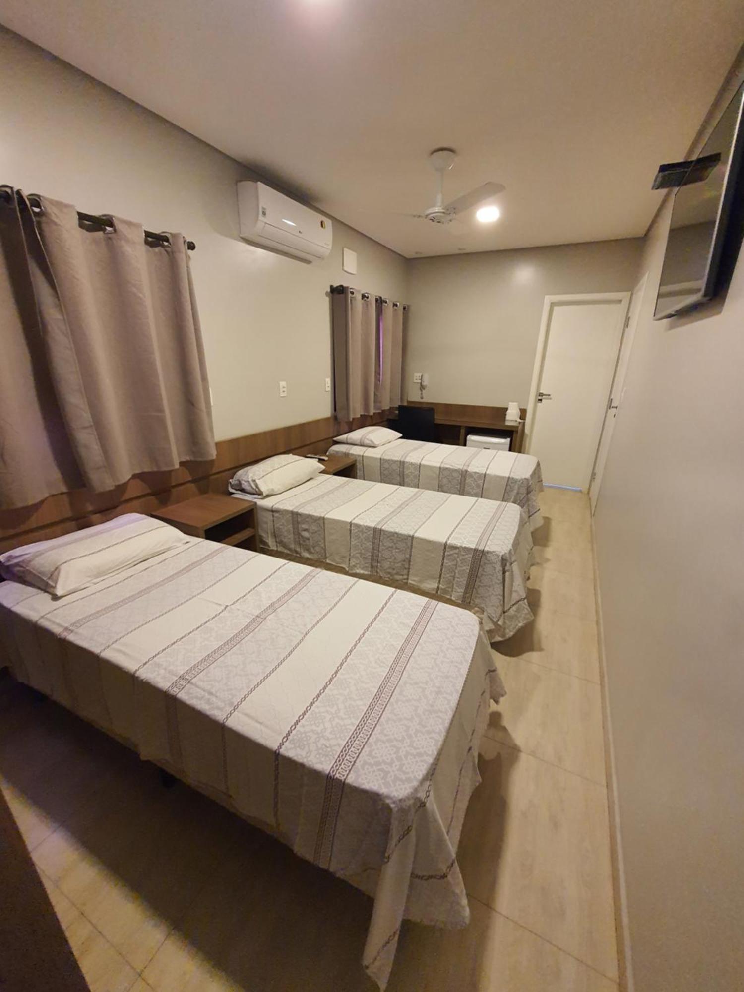 Hotel Tertulio'S Rio Claro  Room photo